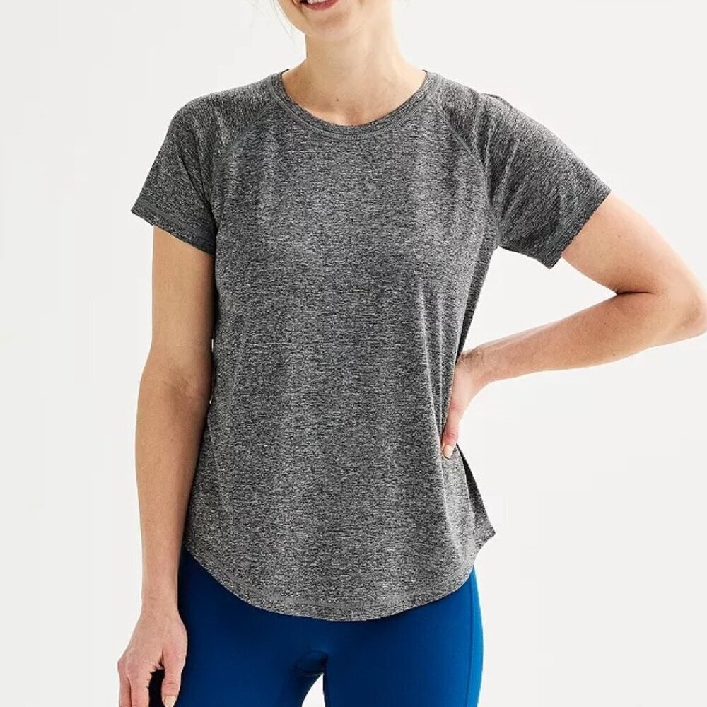 Tek Gear Gray Performance Dry Tek Small Short Sleeve Top